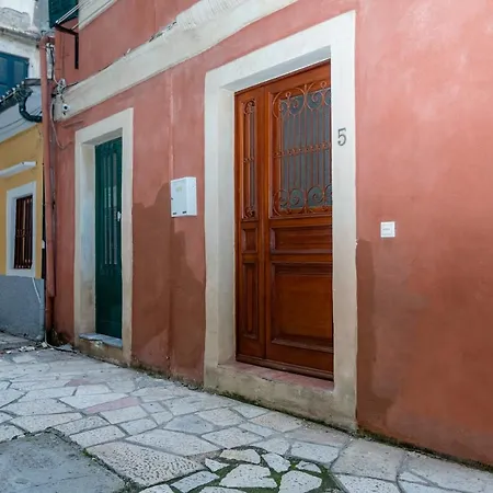 Carmen & Vasia Nest Apartment
