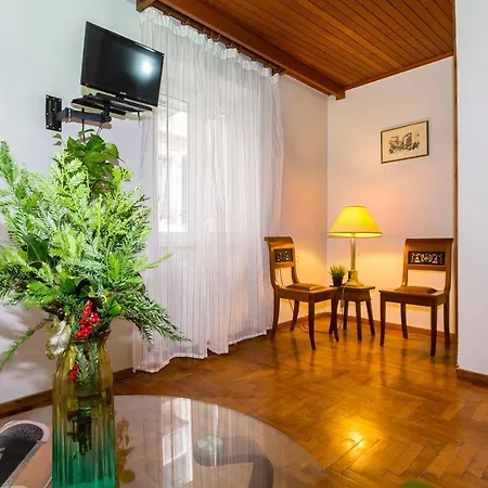 Apartment Carmen & Vasia Nest *